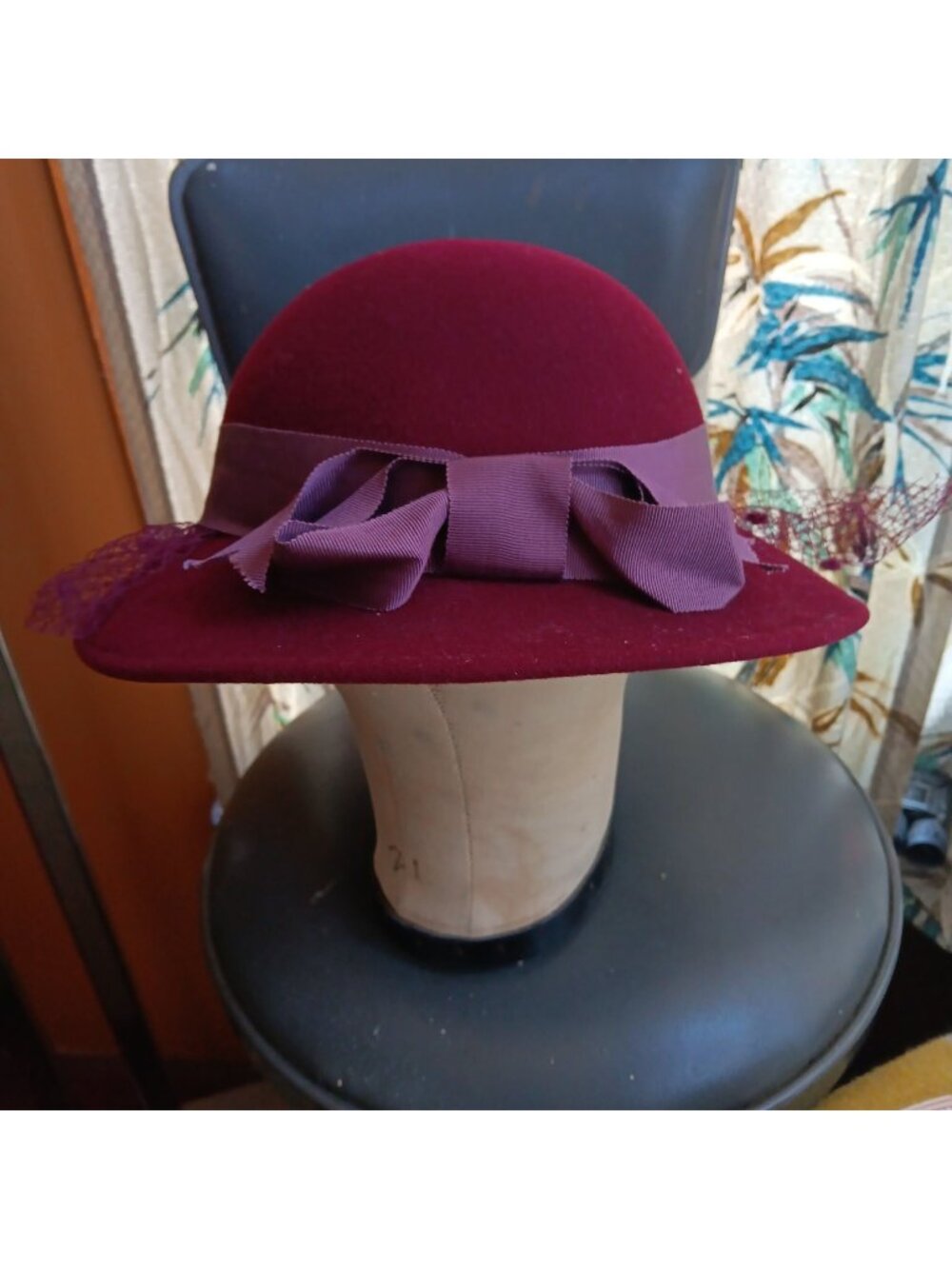 Vintage Bollman Doeskin Felt Burgundy Hat With Ribbon & Netting Accent